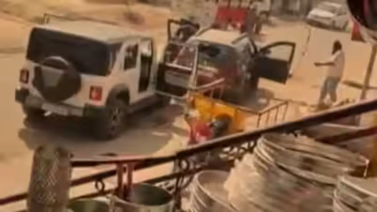 Two Men Open Fire at Car in Punjab's Tarn Taran, One Dead, Two Injured
